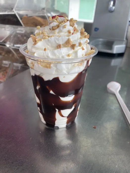 Crave Dairy Bar Picture 5