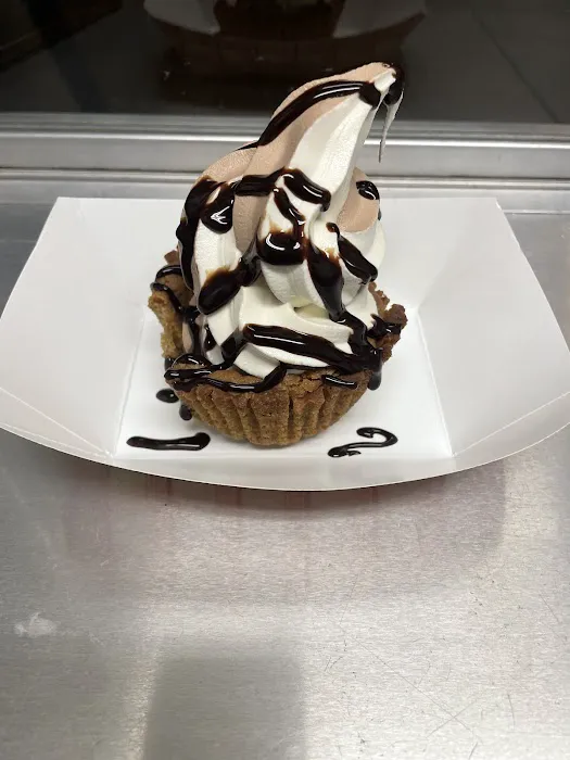 Sundae Funday Picture 3
