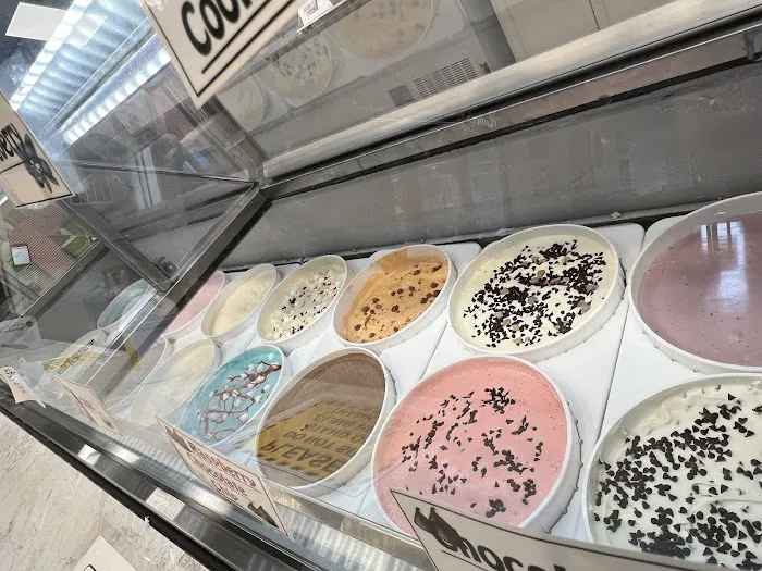 Ice Cream Factory and Cheese Shop Picture 4