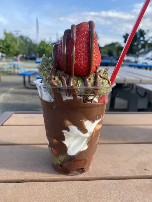 JJ's Custard Company - Madison Heights Picture 10