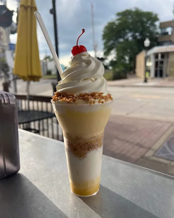 Golden Cone Frozen Custard - Madison Heights Picture 1