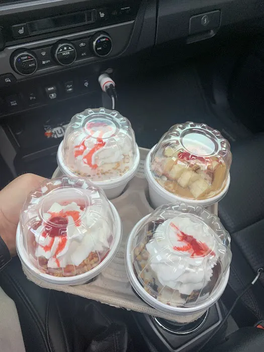 Coach's Ice Cream Picture 10
