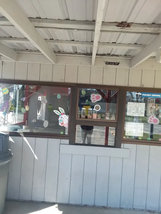 Ice Cream Junction Picture 6