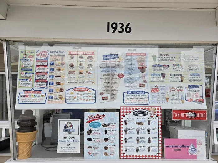 Parlor City Ice Cream Picture 5