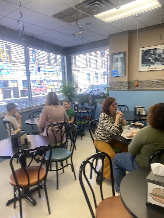 Deb's Ice Cream & Deli Picture 7