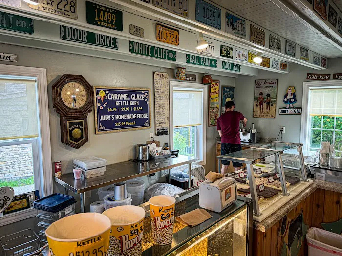 Grumpy's Ice Cream and Popcorn Picture 6