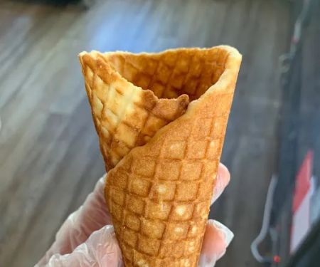 Sara's Artisan Gelato - Fish Creek, Seasonal Location