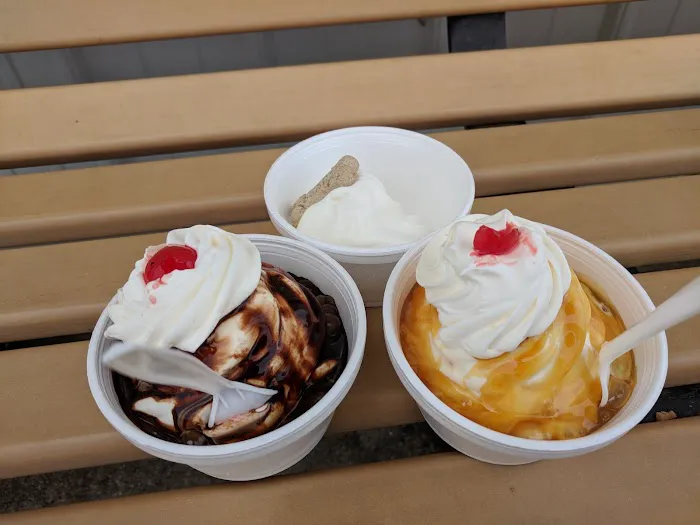 Ice Cream Station Picture 3