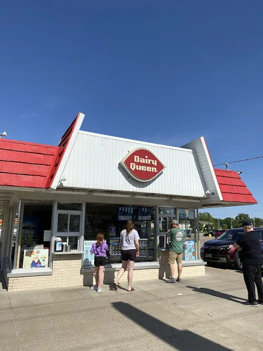 Dairy Queen Store Picture 2