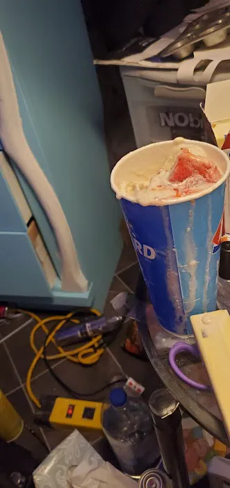 Dairy Queen Store Picture 7