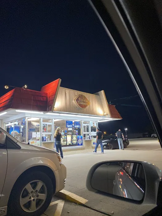 Dairy Queen Store Picture 10