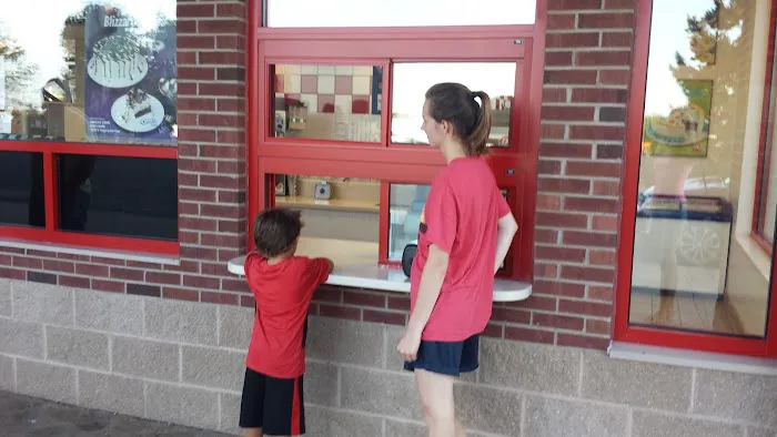 Dairy Queen Store Picture 3