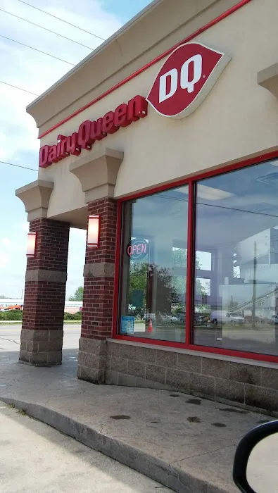 Dairy Queen Store Picture 1