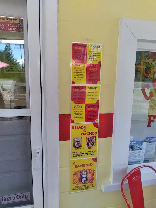 Country Cone & Fudge Shoppe Picture 4