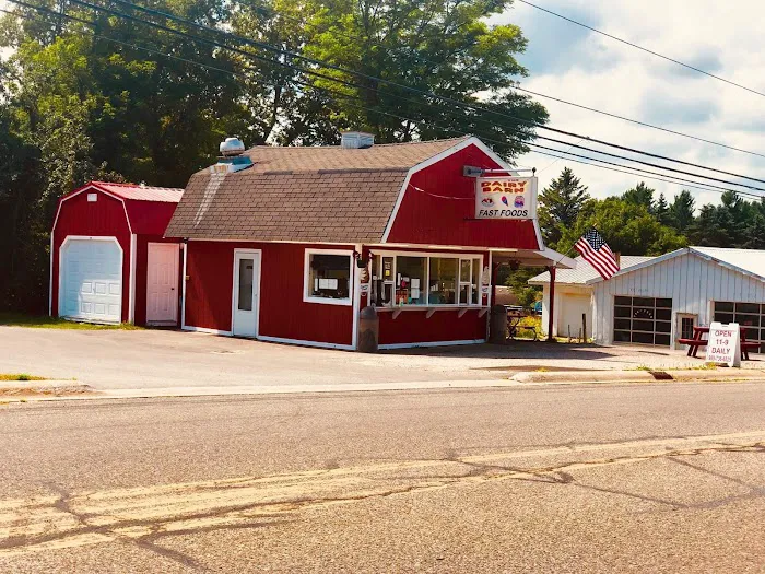 Dairy Barn Picture 9