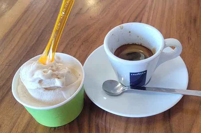 Dolce Gelato Cafe Picture 1