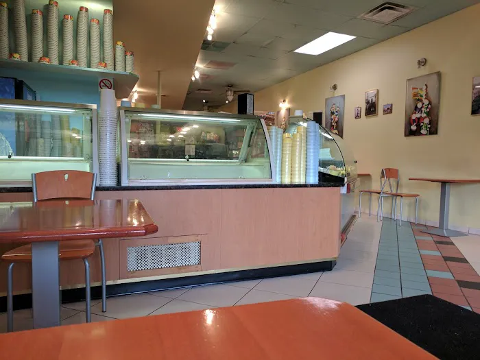 Dolce Gelato Cafe Picture 6