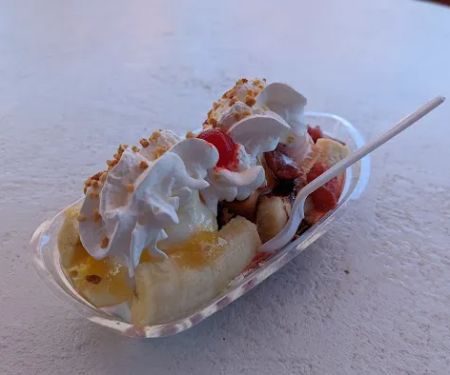 Lick'em Up Ice Cream
