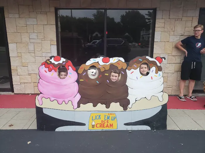 Lick'em Up Ice Cream Picture 8