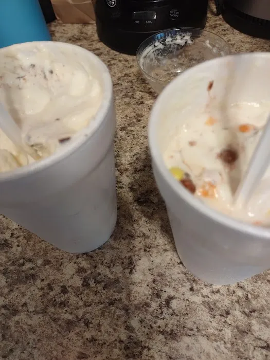 Bunny's Frozen Custard Picture 9