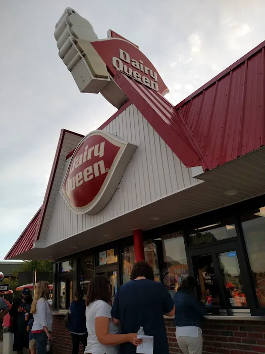Dairy Queen (Treat) Picture 3