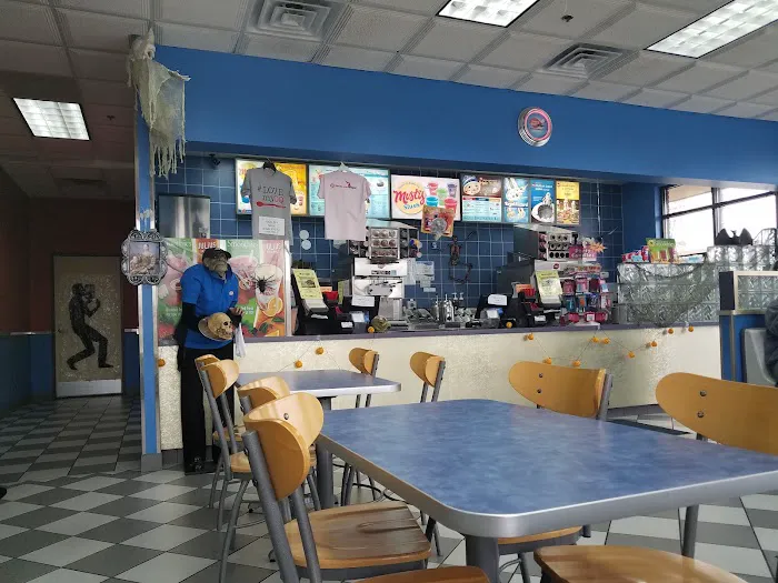 Dairy Queen (Treats and Cakes) Picture 3