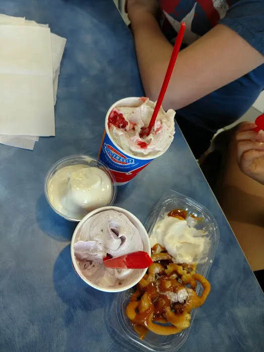 Dairy Queen (Treats and Cakes) Picture 4
