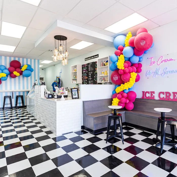 Kamm’s Corners Ice Cream Company Picture 10