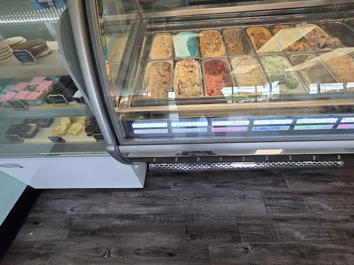 Waylon's Handcrafted Ice Cream Picture 1