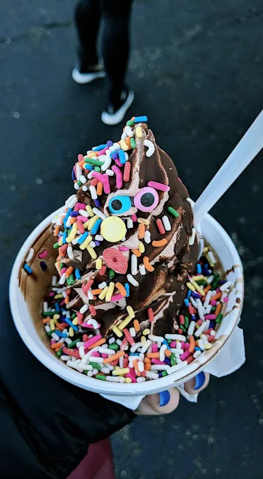 Ro's Custard Creations Picture 8