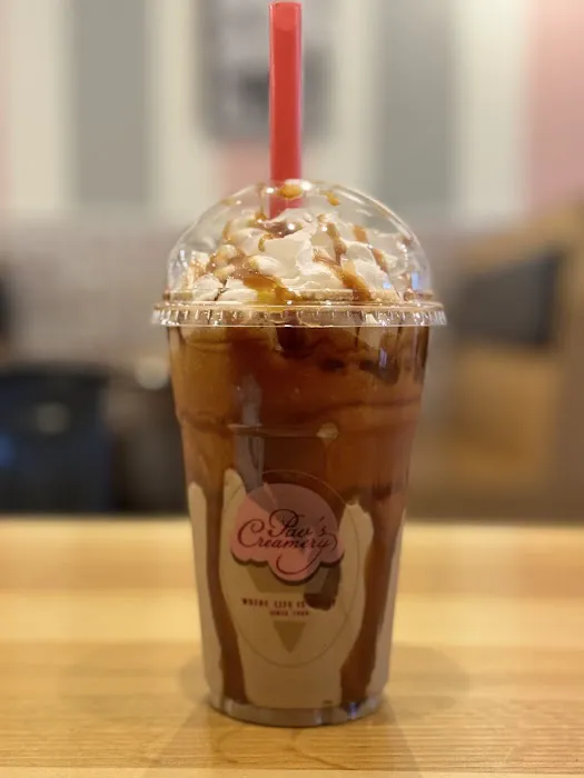 Pav's Creamery North Canton Picture 4
