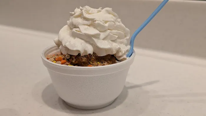 Pav's Creamery North Canton Picture 7