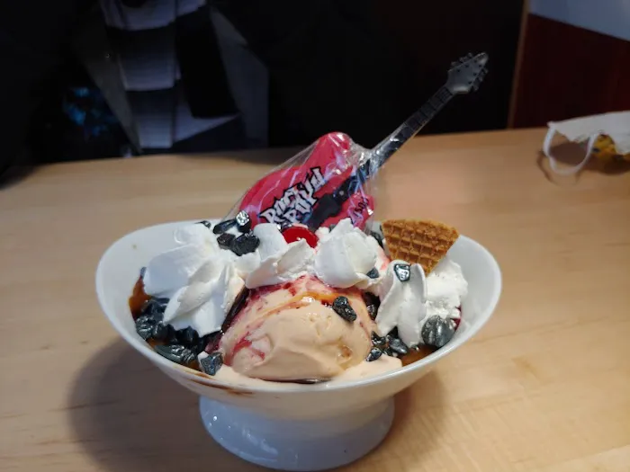 Sweeties Soda Shoppe Picture 1