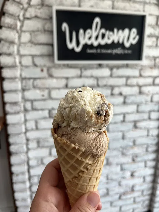 Ebony's Ice Cream Picture 2