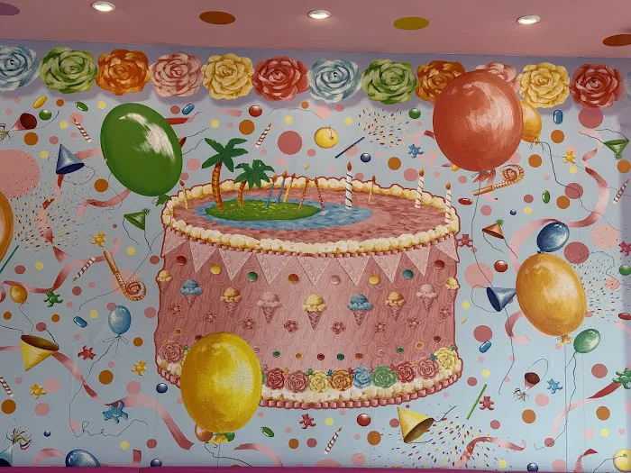 Sloan's Ice Cream Picture 2