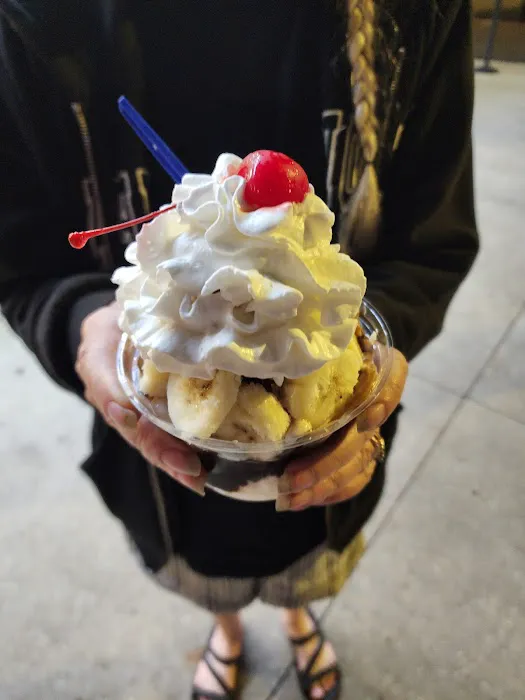 Handel's Ice Cream Akron East End Picture 1