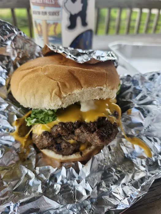 Clay's Drive In Picture 3