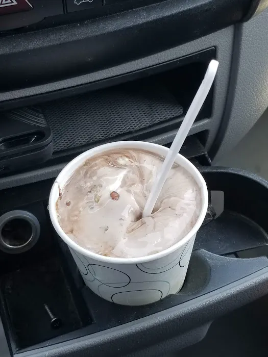 The Custard Cup Picture 7
