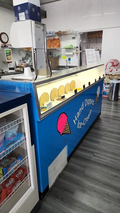 In & Out Dairy & bait Picture 3