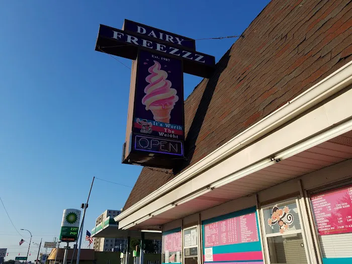 Dairy Freezzz Center Line Picture 3