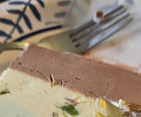 Alinosi Ice Cream & Candy Co.