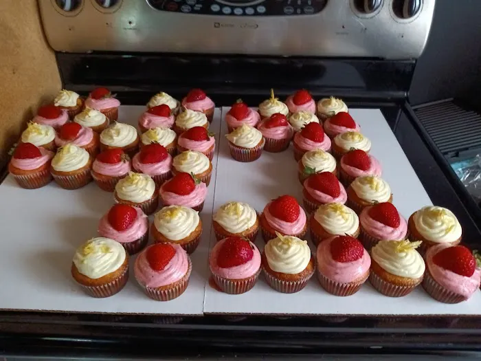 Moma Ken's Sweet Treats Picture 3
