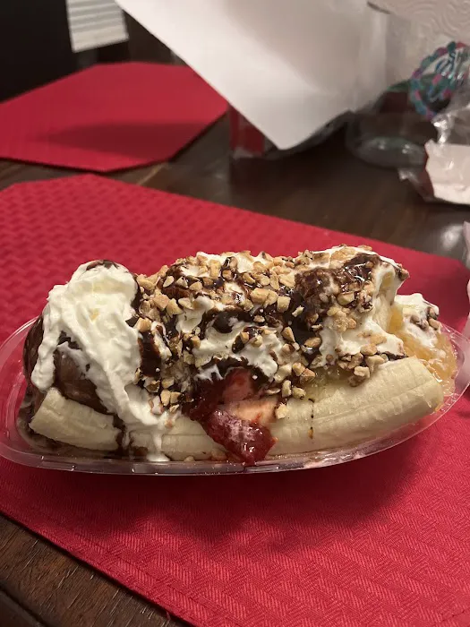 Roger's Bulk Candy & Ice Cream Picture 10