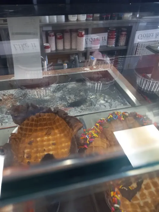 Cold Stone Creamery Picture 7