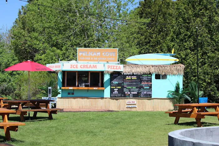 Pelican Cove Tiki Bar and Ice Cream Shack Picture 1