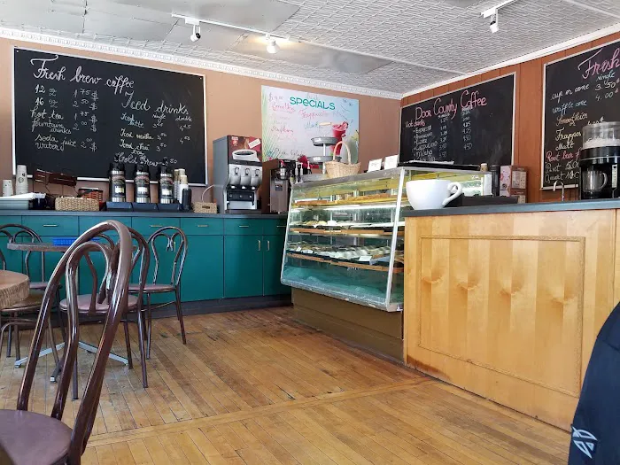 Harbor Custard & Provisions Picture 6