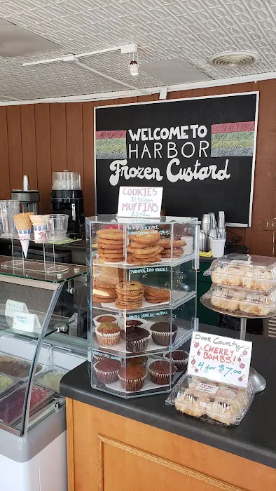 Harbor Custard & Provisions Picture 7