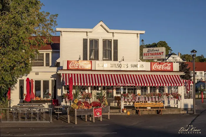 Wilson's Restaurant & Ice Cream Parlor Picture 7