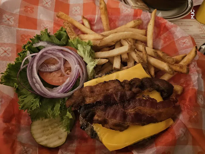 Wilson's Restaurant & Ice Cream Parlor Picture 10