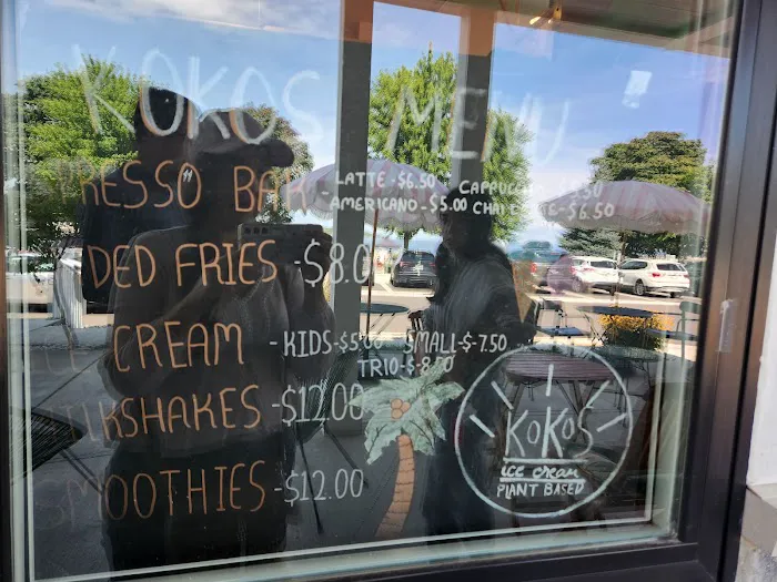 KOKOS Ice Cream Sister Bay Picture 9